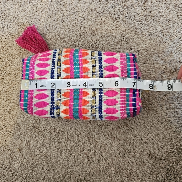 Woven Contrast Colorful Boho Makeup Bag - Picture 4 of 5